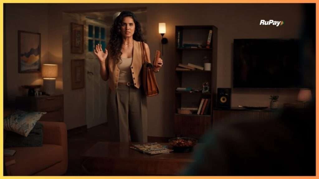 Rupay Credit Card Ad- Girlfriend enters the house